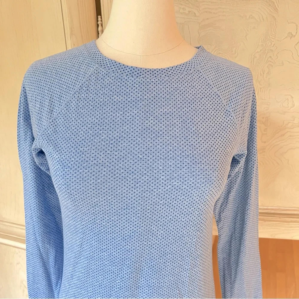 2(X)IST Open Back Long-Sleeve Crewneck Knit Top -- NWT - Picture 4 of 10